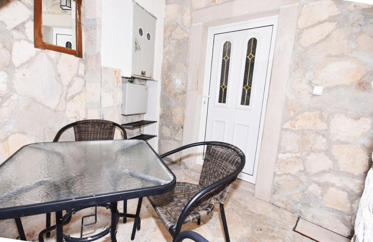 Vila Kula 1830 Apartments Herceg Novi Buitenkant foto
